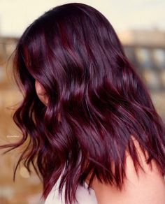 Dark Maroon Hair, Burgundy Hair With Highlights, Deep Burgundy Hair, Red Burgundy Hair Color, Burgundy Red Hair, Dark Burgundy Hair, Black Cherry Hair Color