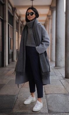 Vinter Mode Outfits, Gray Coat, Grey Coat, Cute Fall Outfits, Mode Inspo, Casual Winter Outfits, 가을 패션, Autumn Outfit, Winter Outfits Women