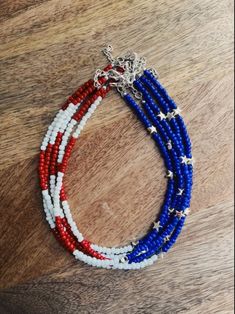 America Necklace, Red White and Blue, 'merica, Seed Bead - Etsy Red White And Blue Jewelry Diy, 4th Of July Beaded Necklace, Red White And Blue Necklace, Red White And Blue Jewelry, Red White And Blue Bracelets, Seed Bead Diy, Seed Bead Necklace Ideas, Seed Bead Bracelet Ideas, Beaded Necklace Ideas