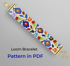 the loom bracelet pattern in df is shown on a gray background with gold chain