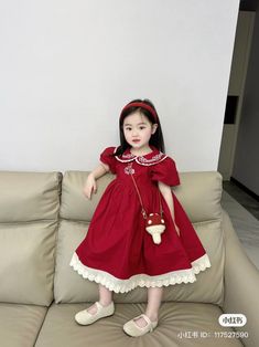 Kids Clothes Diy, Girls Winter Dresses, Kids Frocks, Moda Vintage, Toddler Fashion