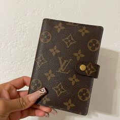 Authentic Louis Vuitton Monogram Planner Can Be Used As A Wallet As Well Very Clean Condition No Flaws It’s The Small Planner 6 Ring Binder Authentication Code Sp0041 Louis Vuitton Planner, 6 Ring Binder, Small Planner, Louis Vuitton Brown, Ring Binder, Authentic Louis Vuitton, Louis Vuitton Monogram, Louis Vuitton, Monogram