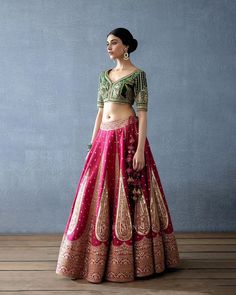 VISIT LIKE AND FOLLOW US For immediate response please call or WhatsApp us on +918099634110 Bridal lehenga.indianwedding lehenga.lehengalove.love.indianbridallehenga.indianware.saree.blouse,lehengalovers,indianbridalmakeup.bollywoodlehenga,haldi, Sangeet,haldidresses,bridalgagarhas, #lehenga #lehengalove #lehengalovers❤️❤️❤️ #lehengalovers #bridal #indianwedding #indiansaree #indianbride #indianbridalmakeup #indianbridalwear #bollywood #bigfatindianwedding #haldi #haldiceremony #usaindia... Ghaghra Choli, Satin Fashion, Saree Designs Party Wear, Desi Clothes