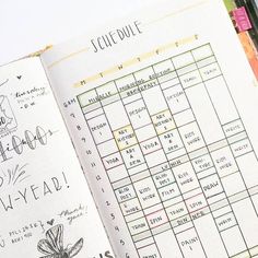 Bujo Schedule Layout, Weekly Calendar Layout, Bujo Schedule, Schedule College, Schedule Layout, Journal Schedule, Planning Schedule, Planer Organisation, Freshman Year Of College