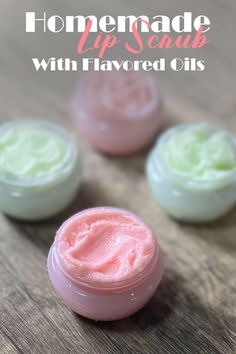 Handmade Heroes Lip Scrub, Lol Scrub Diy, Edible Lip Scrub Recipe, Best Lip Scrub Recipe, Emulsified Lip Scrub Recipe, Lip Scrubs Exfoliating, How To Make Diy Lip Scrub, Easy Lip Scrub Recipes, Lip Exfoliator Diy Homemade