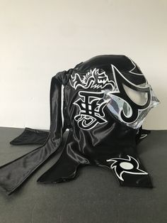 Hand made mask Semi pro quality, made from spandex Adult size. One size fits all Great craftsmanship Nacho Libre Mask, Wrestling Mask Design, Wrestling Masks, Mexican Wrestling Mask, Felix The Cats, Cat Charm, Boy Costumes, One Size Fits All, Boy's Clothing