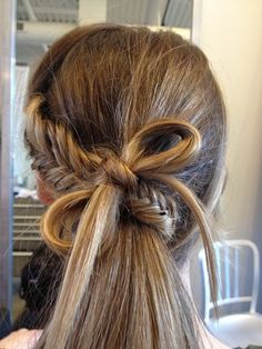 braid bow Braids Ribbon, Brunette Braids, Fishtail Braid Hairstyles, Fish Tail Braid, Love Hair, Gorgeous Hair