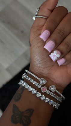 Hard Nails, Duck Nails, Colored Acrylic Nails, Girly Acrylic Nails, Dope Nail Designs, Short Square Acrylic Nails, Acrylic Nails Coffin Pink, Unique Acrylic Nails, Short Acrylic Nails Designs