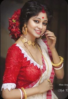 भारतीय दुल्हन संबंधी, Indian Bride Makeup, Bengali Bridal Makeup, Bridal Makeup Images, Bridal Photography Poses, Bengali Bride, Bride Photoshoot, Indian Photoshoot, Indian Woman