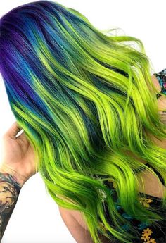 Colorful Balayage, Green Hair Color Ideas, Lime Hair, Pastel Green Hair, Neon Hair Color, Green Hair Color, Colored Hairstyles, Hair Dye Brands, Neon Green Hair