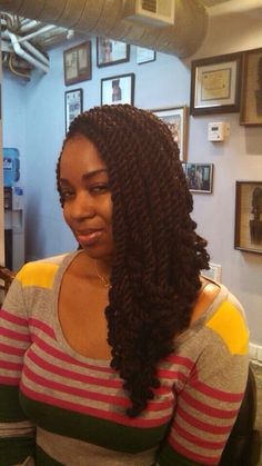 Marley twists with curls Twist Braids With Curly Ends, Large Twist Braids, Cuban Twist, Braids With Curly Ends, Marley Twist, Twist Styles