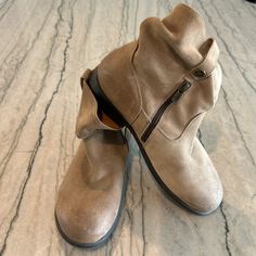 Cute Suede Boot Shoes Birkenstock, Slouchy Boots, Birkenstock Shoes, Suede Boots, Birkenstock, Bootie Boots, Ankle Boots, Women Shoes, Boots