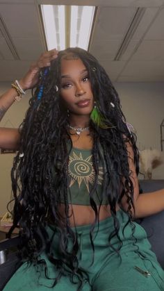 HelloI am OmerAesthetic Surgeon SpecialistI give you natural beauty tips; Messy Goddess Locs, Fairy Locks, Fairy Locs, Dread Ideas, Locs Ideas, Boho Goddess Locs, Exotic Outfits, Spiritual Aesthetic, Bohemian Locs