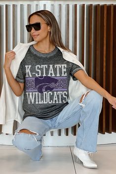 Celebrate your school or team in style with our subtle burnout-finish lightweight short sleeve crewneck tee with ribbed neckline. A versatile addition to any wardrobe and crafted from 60% cotton and 40% polyester, it promises a soft touch and lasting durability. Mississippi State Bulldogs, Cropped Crewneck, North Carolina Tar Heels, Texas Longhorns, Lightweight Shorts, Boyfriend Tee, New York Jets, Ribbed Neckline, Acid Wash