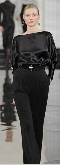 Ralph Lauren Fav Outfit, Ralph Lauren Fall, Woman In Black, Fall Pants, Winter Night, Shirt Dresses, Looks Chic, 가을 패션, Mode Vintage