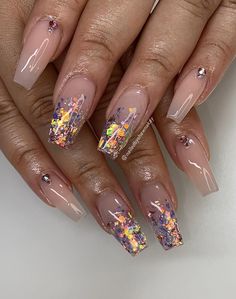 Spring Nail Art Designs Pretty Glitter, Fall Clear Nail Designs, Glitter Flake Nails, Clear Nail Designs With Glitter, Gold Flake Ombre Nails, Foil Ombre Acrylic Nails, Ombre Nails With Gold Flakes, Neutral Birthday Nails, Orange Marble Ombre Nails