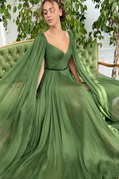 Long Party Gowns, Split Prom Dresses, Nature Dress, Evening Dresses With Sleeves, Chiffon Evening Dresses, Performance Dresses, Evening Gowns Elegant, Prom Dresses Vintage, Maxi Gown Dress