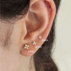 3pcs Set European And American Style S925 Sterling Silver 3 Flowers Diamond Inlaid Stud Earrings Brand New Color:Gold Offers Welcome Earrings Color, American Style, New Color, Jewelry Earrings, Stud Earrings, Women Jewelry, Brand New, Sterling Silver, Flowers