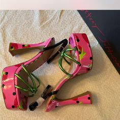 Super Cute And Sexy Betsy Johnson Strawberry Tiki Platform Heels With 5 Inch Heel And 2 Inch Platforms Size 8 Brand New In Box #Betsyjohnson #Platform #Strawberries Sequin Shoes, Platform Pumps Heels, Floral Heels, Black Platform Heels, Betsey Johnson Shoes, Betsy Johnson, Platform Pumps, Strappy Heels, Ankle Strap Sandals