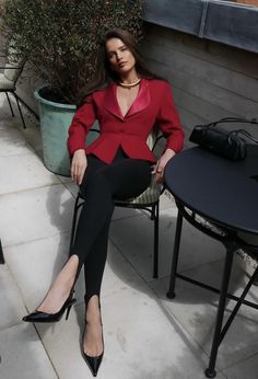 Old Money Fall Outfit, Fall Outfit Essentials, Outfit Pantalon Rojo, Estilo Rachel Green, Old Money Fall, Stylish Business Outfits, Outfit Essentials