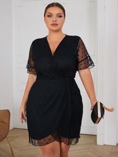 Elegant Dinner Dress, Plus Size Night Out Outfit, Plus Size Outfits Casual, Semi Formal Outfits, Side Dress, Party Outfits For Women, Girls Dress Outfits, Black Party Dresses