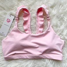 Pink Sport Bra, Bra For Small Bust, Postpartum Wardrobe, Sports Bra Outfit, Nursing Sports Bra, Cute Sports Bra, Clueless Outfits, Bra Brands, Cute Bras