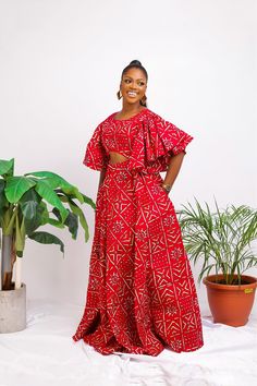 This exquisite outfit is an ideal choice for any occasion, be it a date, hangouts, work, church, dinner, movie night, birthday, wedding or any party. Its versatility ensures it's the perfect fit for every occasion. Features: - Crafted by hand from 100% African wax cotton As always, our designs are completely handmade and can be customized to your liking, this means you're welcome to request alterations, whether it's custom lengths for petite or tall individuals, design element additions or removals, or a different fabric selection. Just get in touch with us and we will be happy to take any special request. For the best fit, you can provide your measurements or select your size from our accurate size chart. Don't forget to include your height when ordering to ensure the perfect length. Care Kimonos, Model Kaba, Chitenge Outfits, African Print Maxi Dress, Ankara Maxi Dress, Mary Dress, Dress Ankara, African Print Dress Ankara, Dress African