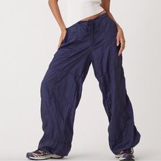 Motel Rocks X Olivia Neill Phil Low Rise Y2k Parachute Trouser Pants In Navy Size Medium New With Tags Retail $78 Pockets Waist 16.5" Rise 11.5" Inseam 30" E5 Olivia Neill, Low Rise Y2k, Motel Rocks, Pajama Shirt, Fit N Flare Dress, Navy Color, Trouser Pants, Fit & Flare, Trending Accessories