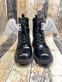 These wings are great accessories for your boots, roller skates, or any other shoes! Specifics: *  choose your color of vinyl and stitching (shown on boots in white vinyl and black stitching) * Angel Wings measure 3 inches wide and have coordinating metal eyelets to lace shoelaces through. * Boots are only to demonstrate how wings are worn. They are not included in listing. Custom made just for you, so please allow 3-5 business days for your wings to be made just for you. You will receive 2 wing Lace Shoelaces, Roller Skate Accessories, Shoe Wings, Skate Accessories, Raven Feather, Feather Wings, Wing Shoes, Roller Skate, Shoe Insoles