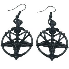 satanic-earrings Satanic Earrings, Gothic Piercings, Sigil Of Baphomet, Neo Gothic, Goat Head, Cat Cosplay, Skull Rings, Earrings Gothic, Gothic Earrings