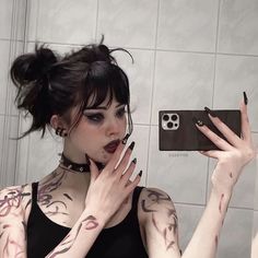 Gothic Hair And Makeup, Goth Hair Styling, Goth Space Buns, Goth Hair Bangs, Goth Girl Hairstyles, Cute Goth Hairstyles, Cute Goth Makeup, Goth Hairstyle, Work Goth