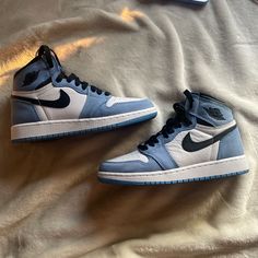 Size: 4y Worn Once No Box Jordan 1 Colors, Blue Air Jordan 1, Jordan Blue, Blue Air, Womens Jordans, University Blue, Air Jordan 1, Jordan Shoes, Jordan 1