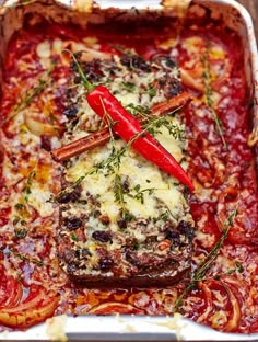 Incredible Nut Roast with Salsa Rossa Picante Roasted Nuts Recipe, Veggie Christmas, Nut Roast, Vegetarian Christmas, Spicy Tomato Sauce, Jamie Oliver Recipes, Roast Recipe, Veggie Meals, Veggie Food