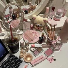 Desk Photography, Best Makeup Brands, Makeup Desk, Soft Pink Theme, Pink Lifestyle, I Love Me, Instagram Ideas Photography, Pretty Skin