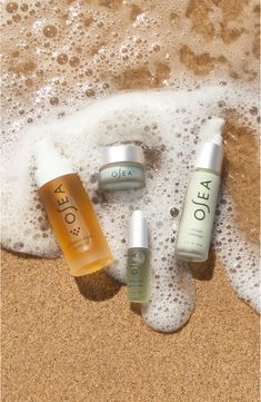 What it is: A 4-piece kit of OSEA's best-selling skin saviors for unbelievably soft and hydrated skin from head to toe.Set includes:- Undaria Algae™ Body Oil (1 oz.): a clinically proven body oil to instantly moisturize and improve the look of skin elasticity- Ocean Cleanser (0.6 oz.): a cleanser that gently sweeps away surface impurities and excess oils for clear, radiant skin- Hyaluronic Sea Serum (0.17 oz.): a hydrating serum clinically proven to smooth the look of fine lines and wrinkles- Se Remove Skin Tags Naturally, Lightweight Moisturizer, Hydrated Skin, Dry Face, Beauty Products Photography, Healthy Routine, Hydrating Serum, Perfect Skin, Skin Care Essentials