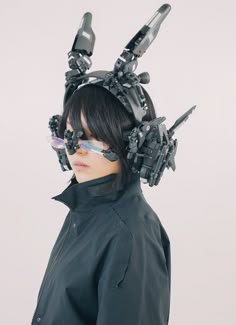 Mecha Aesthetic, Art Cyberpunk, Robot Parts, Futuristic Fashion, Arte Inspo