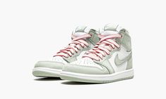 Air Jordan 1 Retro High OG PS "Seafoam" Air Jordan 1 Seafoam, Nike Shoes Air Force, Best Basketball Shoes, Mode Zara, Preppy Shoes, Vintage Basketball, Shoes Sneakers Nike, Jordan 1 High Og, Air Jordan 1 Retro High Og