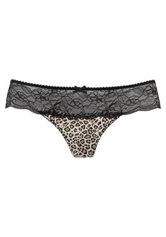 Sexy and feminine thong featuring a leopard print and lace. Printed Bras, Cute Bras, Pretty Lingerie, Brown Leopard, Dream Clothes, Fashion Killa, Cheetah Print, Aesthetic Clothes, Pretty Outfits