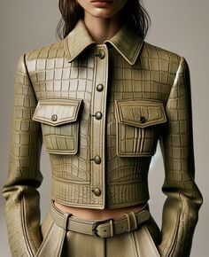 Old Money Style, Celebrity Fashion, Leather Jackets, Cute Casual Outfits, Winter Collection, Chic Outfits, Fashion Inspiration, Celebrity Style