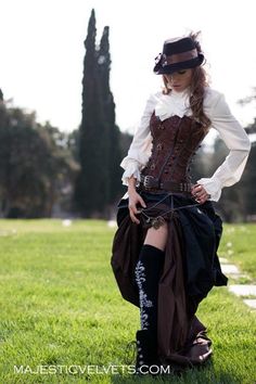 Steampunk Dresses, Textiles Ideas, Gcse Textiles, Corset Steampunk, Steampunk Gadgets