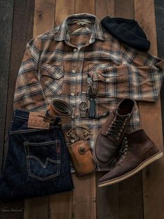 Mens Granola Style, Mans Clothes, Gentleman Aesthetic, Flannel Outfits, Mens Casual Outfits Summer