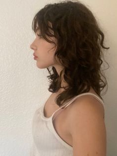 Shaggy Curly Hair, Wavy Layered Haircuts, Shoulder Length Wavy Hair, Wavy Layered Hair, Shoulder Length Curly Hair