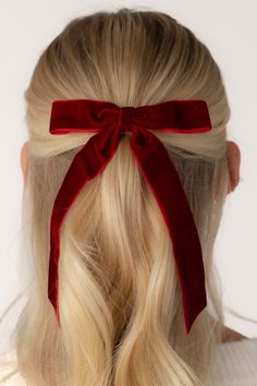 Dress up your favorite outfit with a beautiful velvet bow Approximate bow measurement - 5" Approximate tail measurement - 6.5" Navy Velvet, Velvet Bow, Hair Accessories For Women, Womens Hairstyles, Favorite Outfit, Dress Up, Velvet, Hair Accessories