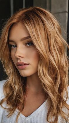 💃 Captivating Cool Blonde Highlights Copper Hair Color Ideas Inspiration 🎀💝 Ginger Hair With Money Piece, Light Golden Blonde Hair Color, Highlights Copper Hair, Honey Colored Hair, Copper And Blonde Hair, Cowgirl Copper Hair, Highlights Copper