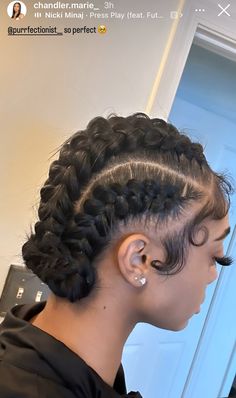 Baddies Outfits, Loose Hair, Chocolate Girls, Protective Hairstyles Braids, Short Braids, Girls Hairstyles Braids, Hair Stylies, Hair Ponytail Styles, Hair Laid