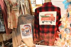 Red Truck With Christmas Tree, Burlap And Lace Wedding, Truck With Christmas Tree, Rocker Outfit