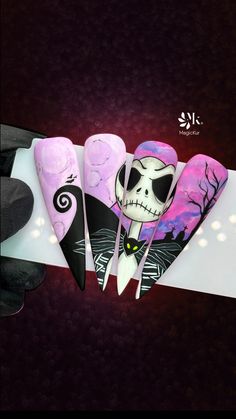 Uñas de Halloween de Jack Skellington, perfectas para outfits de Terror Uñas Jack Skellington, Jack Skellington Nails, Jack Nails, Fingernail Art, Hair Stylist Life, Funky Nails, 3d Nails