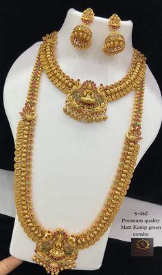 Light Weight Gold Necklace Indian, Light Weight Gold Necklace, Full Bridal Jewellery Set, Big Earrings Gold, Man Gold Bracelet Design, Gold Haram Designs, Indian Gold Necklace Designs, Wedding Symbols