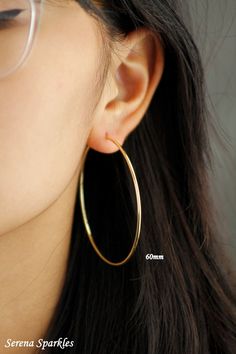 Big Gold Hoop Earrings, Real Gold Hoop Earrings, 2023 Wishlist, Oversized Hoop Earrings, Earrings Outfit, Medium Hoop Earrings, Hoop Earrings Style, Trending Jewelry, Plain Jane