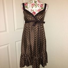 Nwot Never Worn Or Tried On Size S 100% Silky I’m Open To All Reasonable Offers Spaghetti Straps Dress, Polka Dots Outfit, Straps Dress, Polka Dress, Feminine Outfit, Bcbgmaxazria Dresses, Dream Clothes, Spaghetti Strap Dresses, Fall Dresses